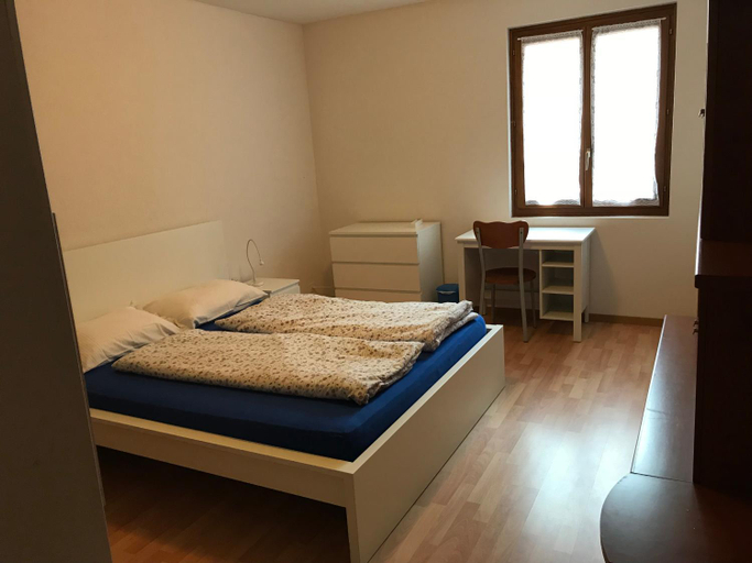 Bedroom 2, Grotto Zendralli, Moësa