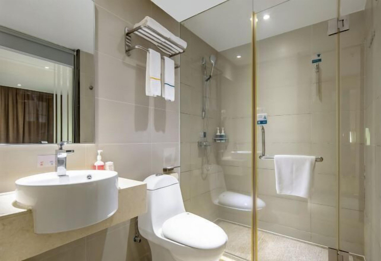 Bathroom 4, Rongxing Convenient Hotel (Chengxiang Road Store), Baise