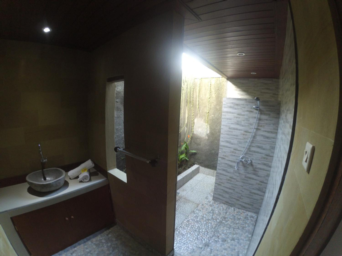 Bathroom 4
