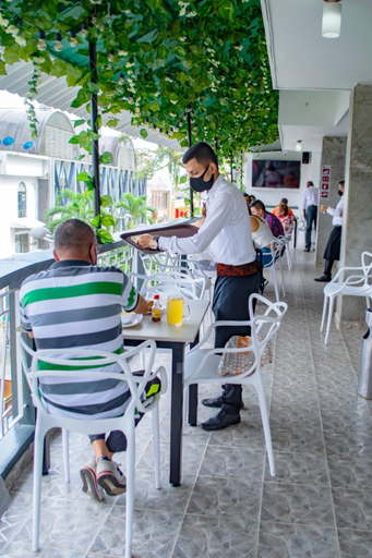 Food & Drinks 3, Hotel Centauros del Llano, Restrepo