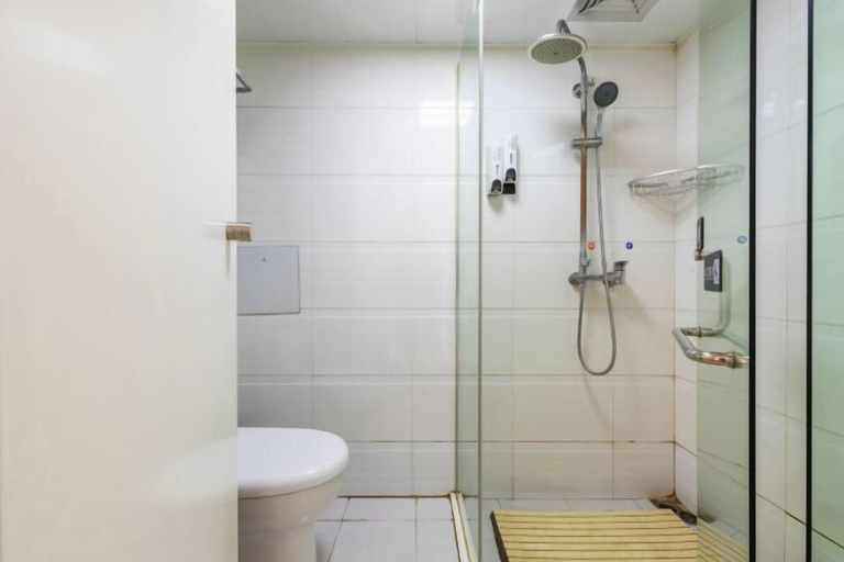 Bathroom 3, 7Days Inn Chain Hotel (Kunming Dongjiawan Telecom Building), Kunming