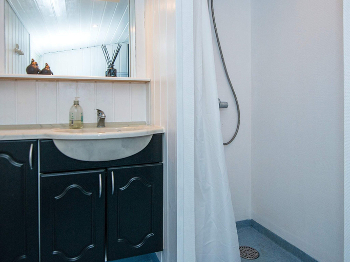 Bathroom, 4 Star Holiday Home in Juelsminde, Hedensted