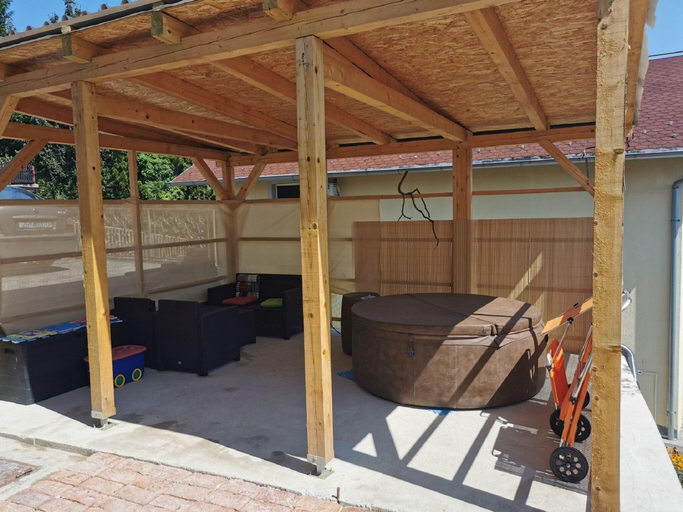 Others 5, Holiday Home in Tuheljske with Hot Tub, Klanjec