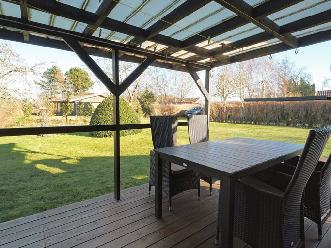 Dining 3, 5 Person Holiday Home in Follenslev, Kalundborg