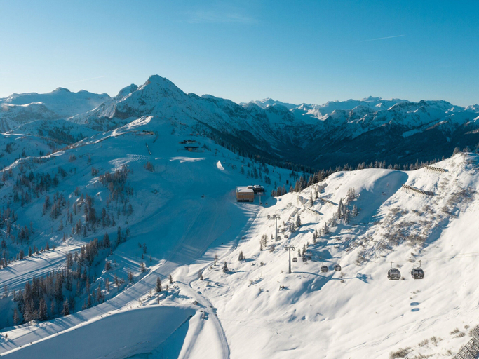 Others 3, High-quality Apartment With ski Storage, Sankt Johann im Pongau