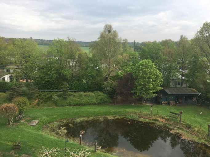Others 4, Appartementen Chaamse Bossen met tuin, Alphen-Chaam