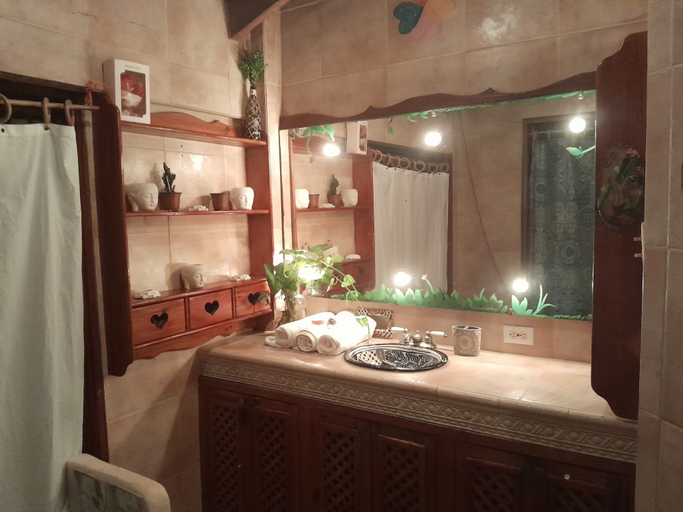 Bathroom 4, Mandalas Ecolodge, Panamá