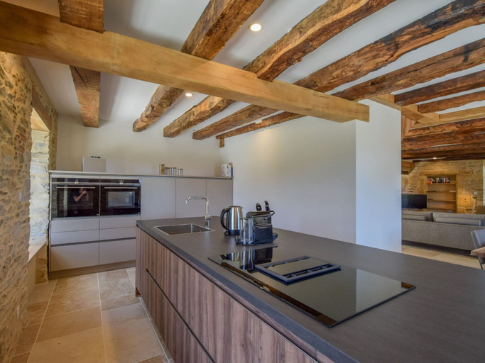 Private kitchen 3, Hilltop Cottage With Pool, Dordogne