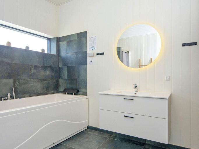 Bathroom 3, 5 Star Holiday Home in Ebeltoft, Syddjurs