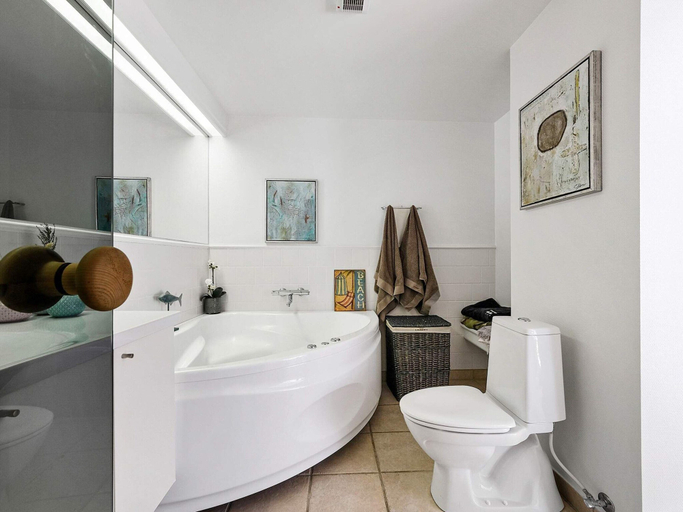 Bathroom 3, 5 Star Holiday Home in Bagenkop, Langeland