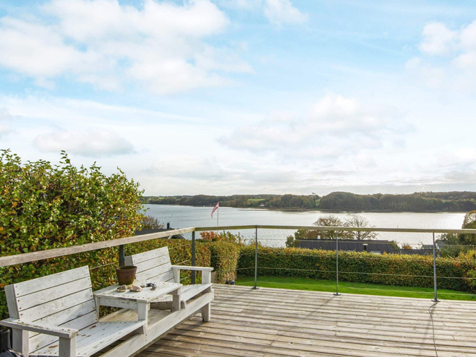 Exterior 2, Panoramic Water View - By Traum Ferienwohnungen, Kolding