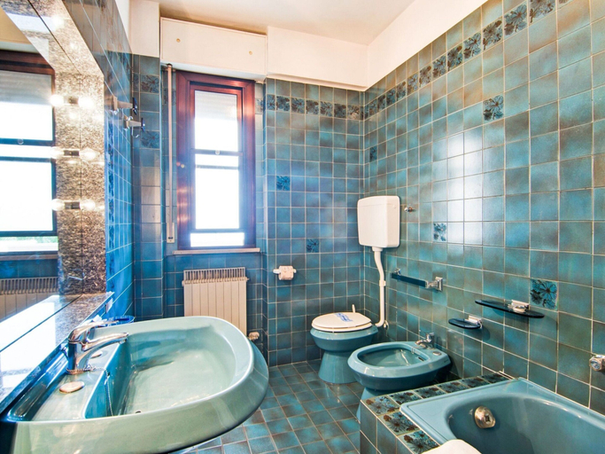 Bathroom 2, Belvilla by OYO Fucini Sette Quadri, Rimini