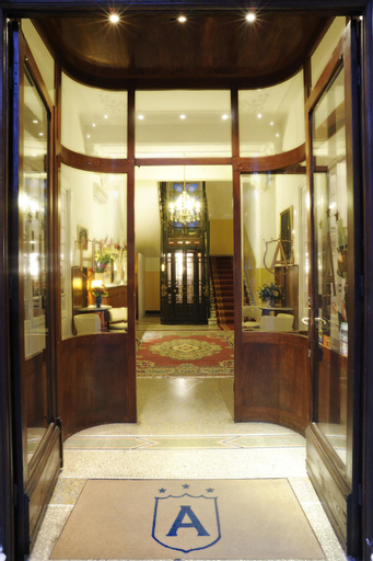 Exterior & Views 2, Hotel Alfieri, Savona
