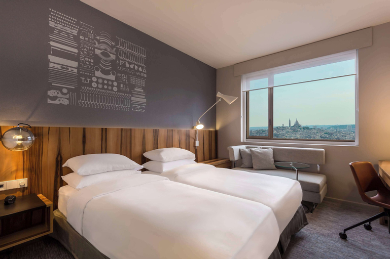 Bedroom 30