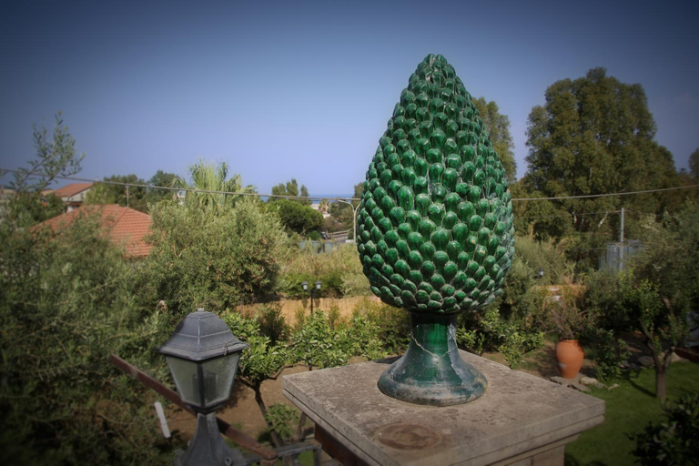Others 5, Avocado B&B Beyond, Messina