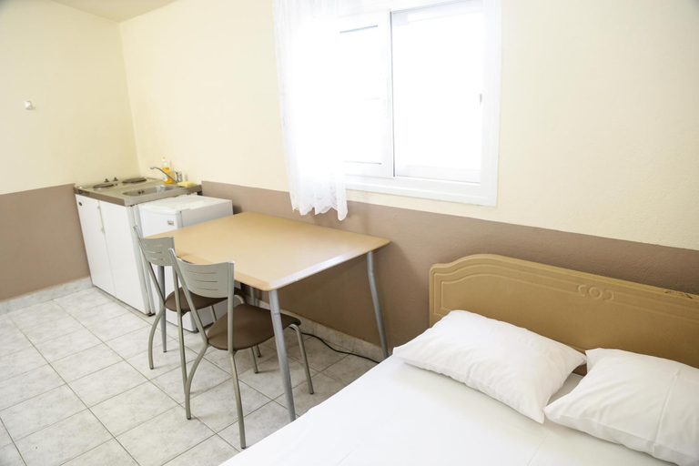 Bedroom 2, Gioulis Apartments & Studios, Central Macedonia