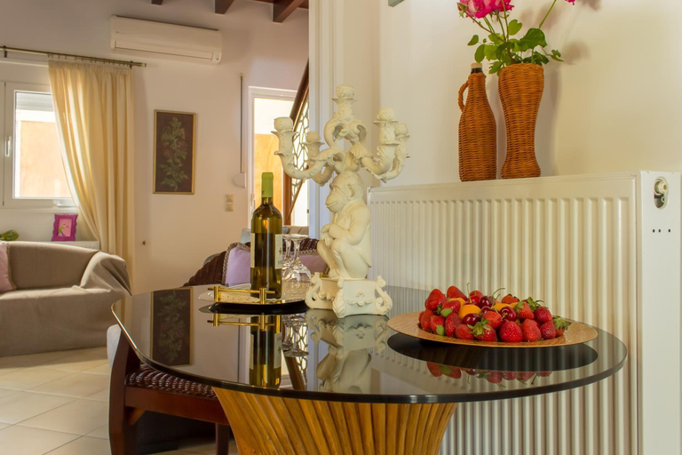 Facilities 3, 2 Bedroom Villa with lovely Garden, Crete