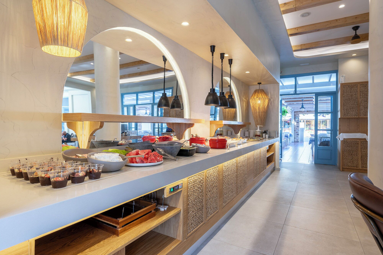 Food & Drinks 5, Mythos Suites Hotel, South Aegean