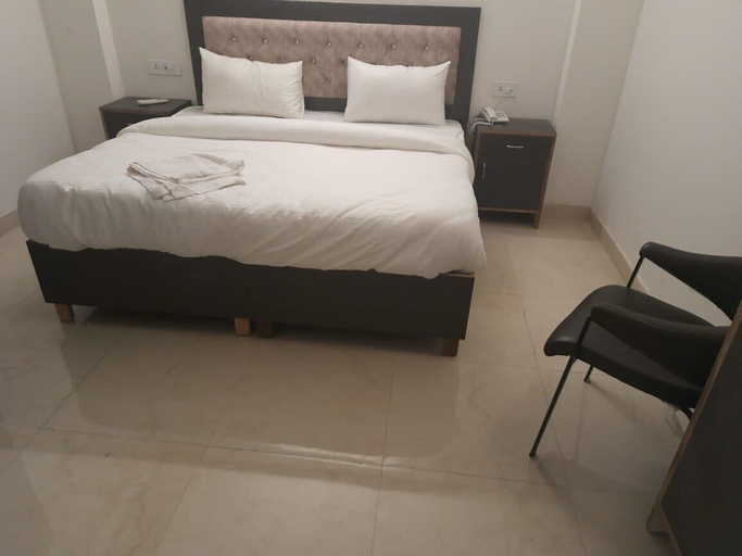 Bedroom 4, Hotel M A International, Delhi