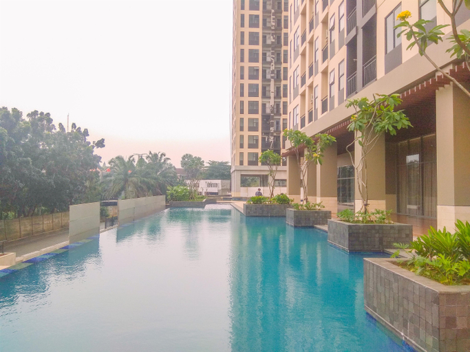 Sport & Beauty 2, Comfy and Elegant Studio Transpark Cibubur Apartment By Travelio, Depok