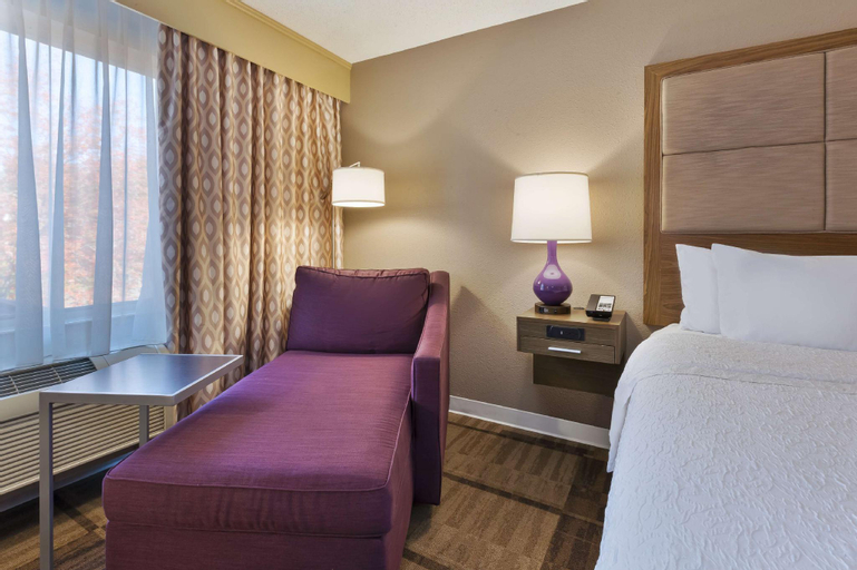 Bedroom 12