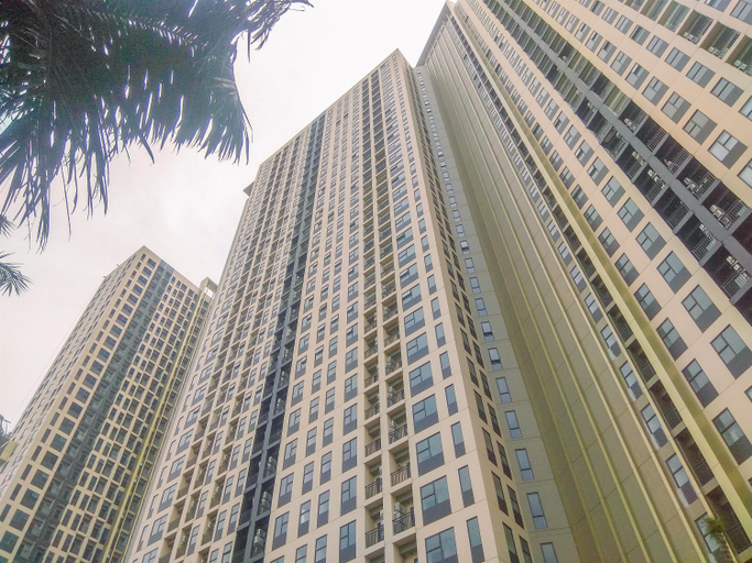 Exterior & Views 3, Comfy and Elegant Studio Transpark Cibubur Apartment By Travelio, Depok