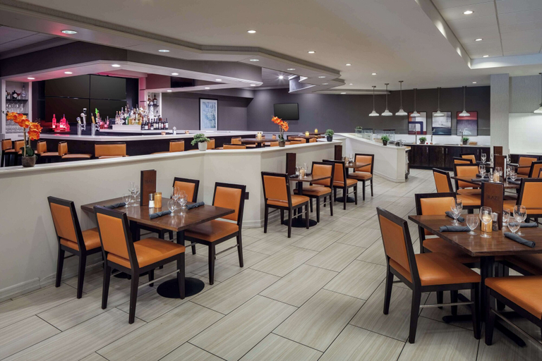 Food & Drinks 5, DoubleTree by Hilton Princeton, Middlesex