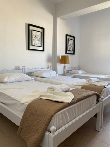Bedroom 3, Popi Studios, South Aegean