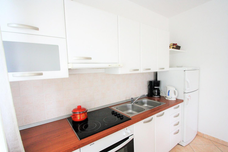 Kitchen 5, Apartment Mendikovic, Poreč