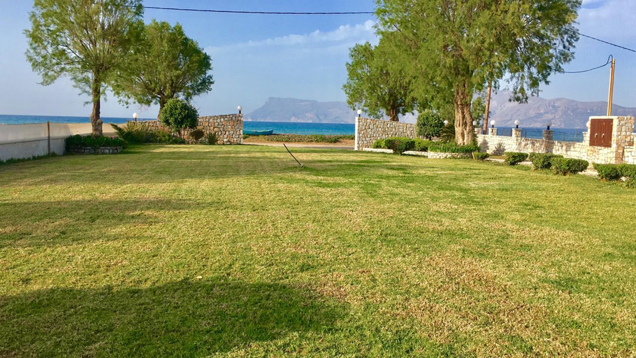 Exterior view, Vasso Apartments, Crete