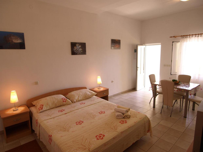 Bedroom 3, Apartments Skorin, Lumbarda