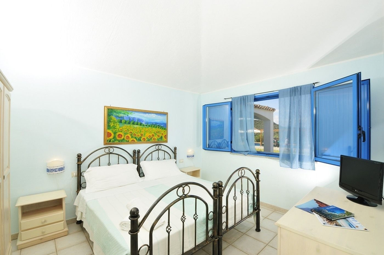 Bedroom 2, Resort Baia Cea, Ogliastra