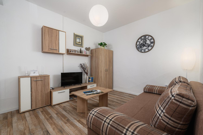Others 4, MIMA house with apartments, Umag