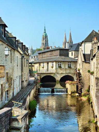 Chateau de Monceaux 5mn de Bayeux proche Mer, Calvados