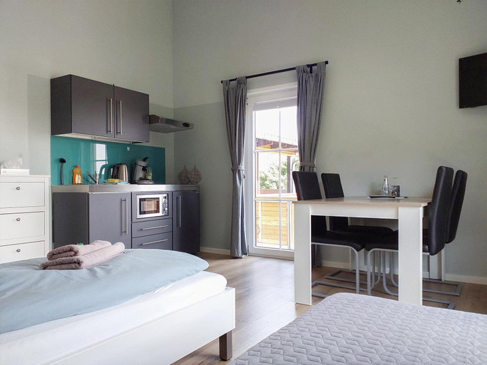 Bedroom 4, triple a Apartments in Altfeld, Main-Spessart
