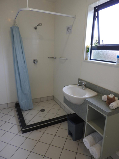 Others 4, A'Abode Motor Lodge, Palmerston North
