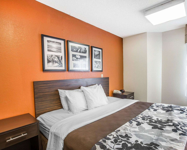 Bedroom 3, Sleep Inn Bessemer Helena, Jefferson
