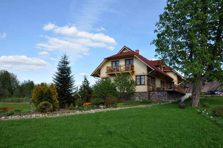 Others 2, Viesu nams Bezdubeni, Talsi