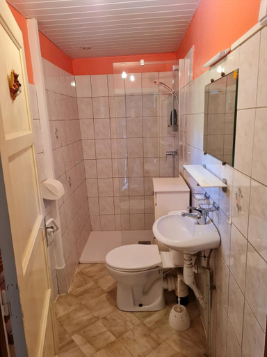 Bathroom, Maison a Font-Romeu - Odeillo, Pyrénées-Orientales