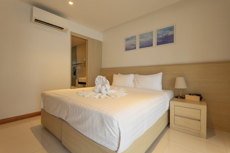 Bedroom 2, Sea View Beach Dinning Beach Front c115, Pulau Phuket