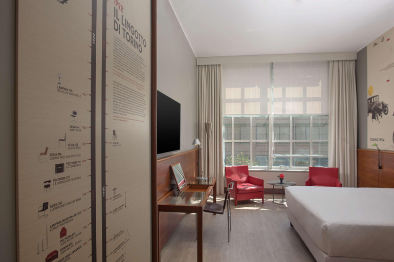 Bedroom 16