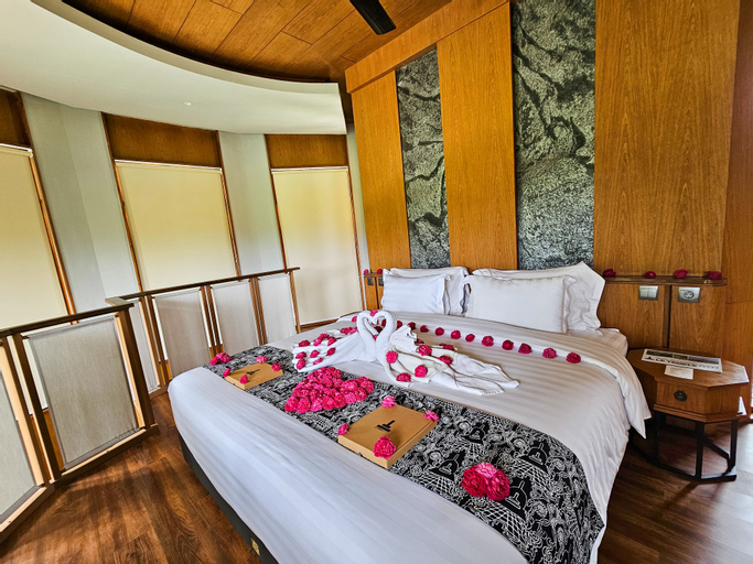 Bedroom 12