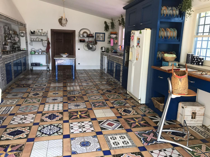 Others 5, Borgo del Gelso, Rome