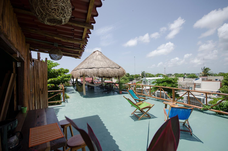 Others 4, Casa Almendro, Cozumel