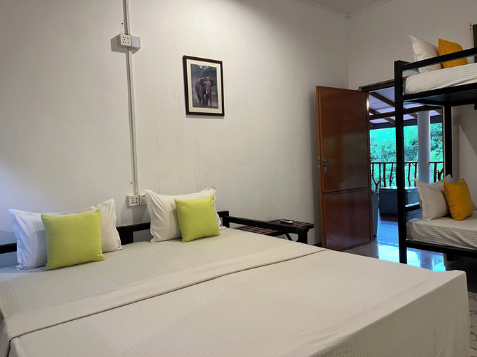 Bedroom 3, Funky Leopard Safari Lodge Bordering Yala National Park - Hostel, Katharagama