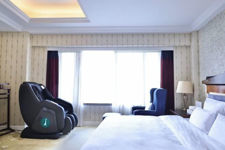 Bedroom 3, Nanjing Grand Hotel, Nanjing