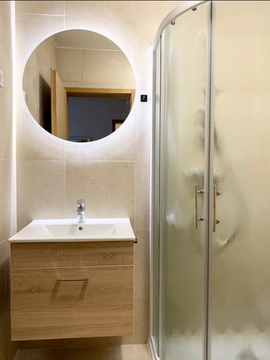 Bathroom 3, Stara lipa Tasner Rooms with Free Parking & Kitchen & Garage, Maribor