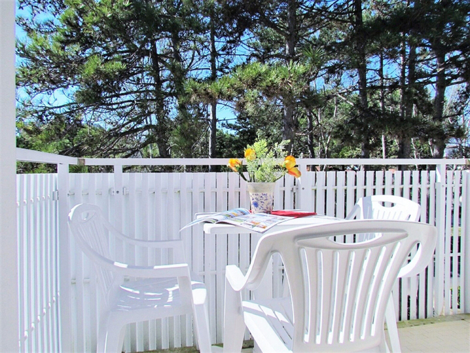 Dining 5, Apartment in Bibione Near the sea Beach, Venezia