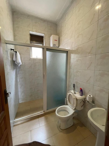 Bathroom, Starlight Homes, Kampala
