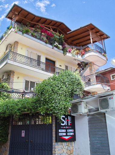 Exterior & Views, Shkodra Hostel, Shkodrës